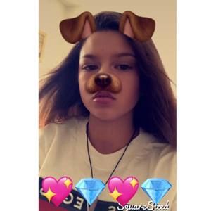 Meet your Posher, Gabriella